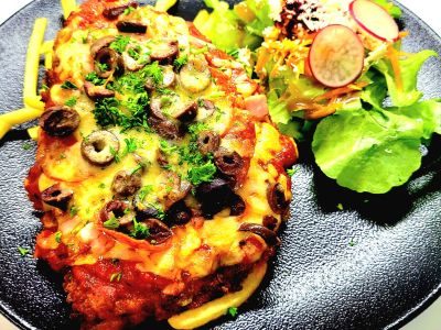 Kangaroos Bistro Main Meal